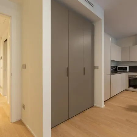 Easytopstay - Cozy Flat With Parking Appartement Milan